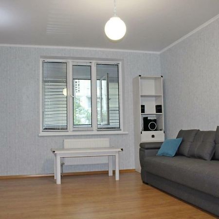 Large 2-Bedroom Apartament In The Center Chişinău Eksteriør billede