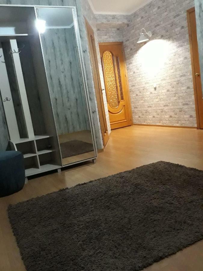 Large 2-Bedroom Apartament In The Center Chişinău Eksteriør billede