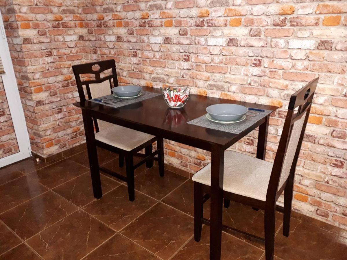 Large 2-Bedroom Apartament In The Center Chişinău Eksteriør billede